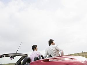 ディーラーの車検価格には実は無駄が多い