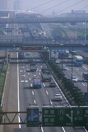 荒川区でカーライフのトータルサポート